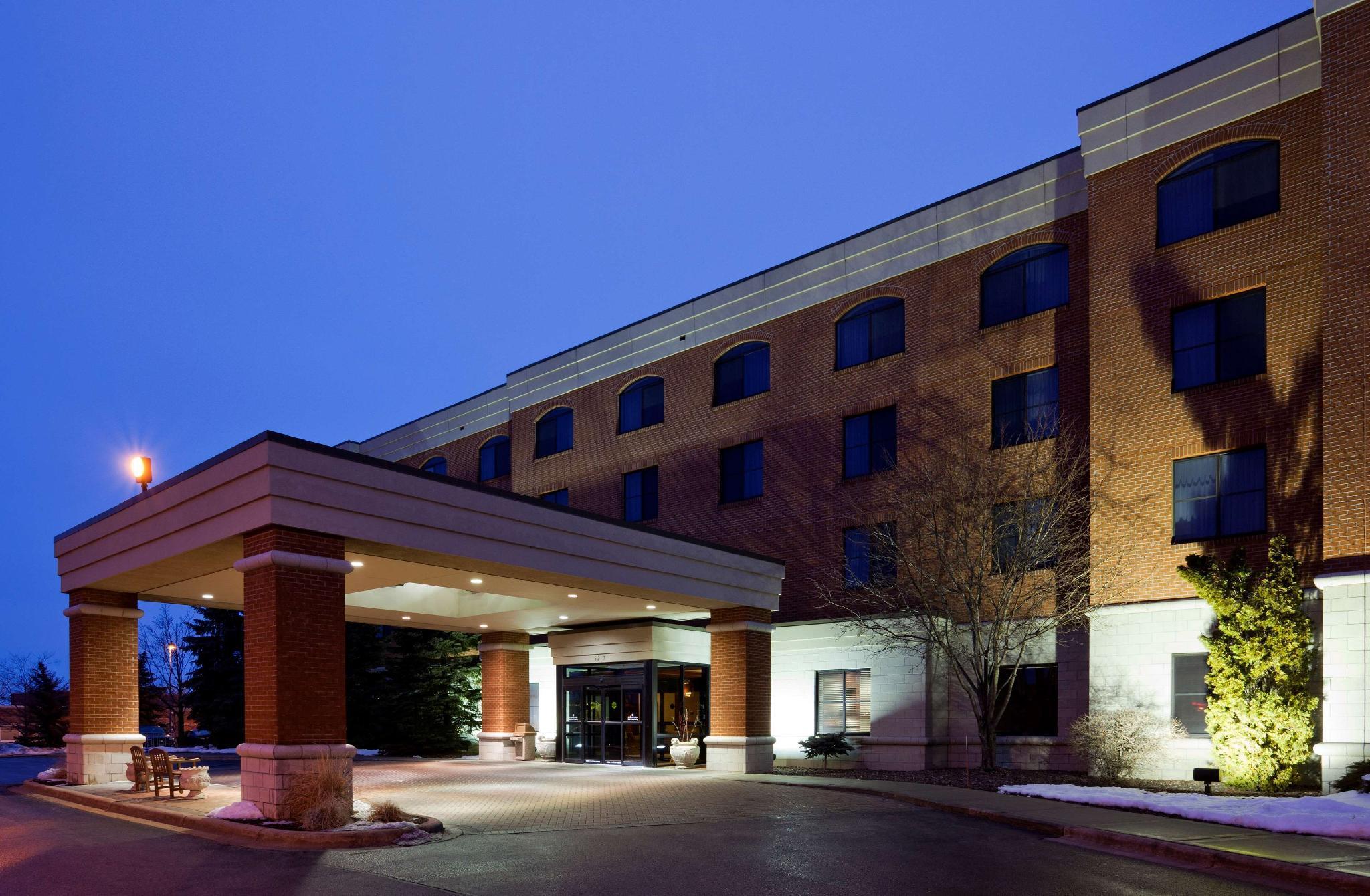 La Quinta By Wyndham Madison American Center Exterior photo