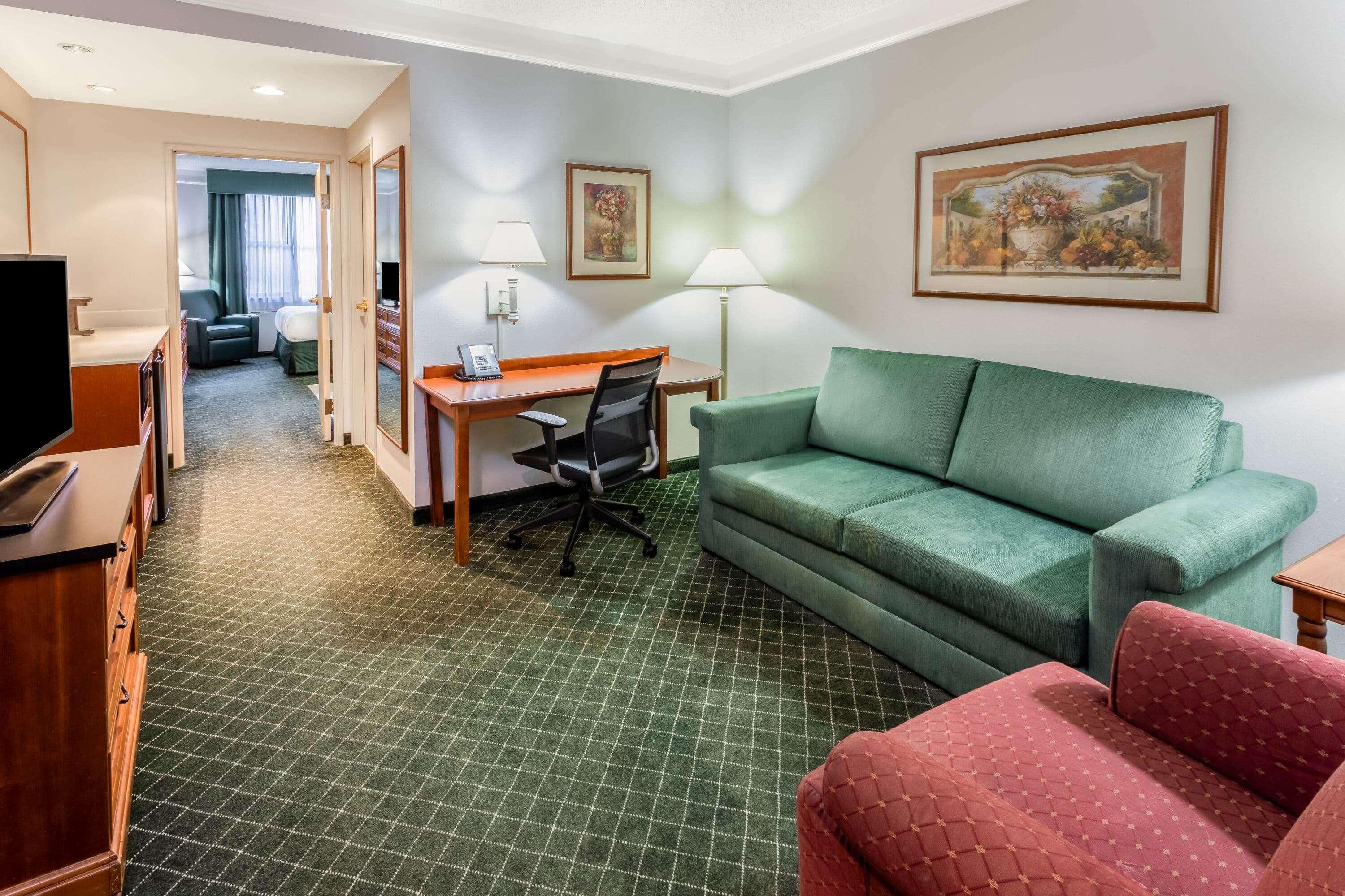 La Quinta By Wyndham Madison American Center Exterior photo